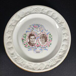 Ringtons Commemorative Plate 1981 Royal Wedding of Charles And Diana